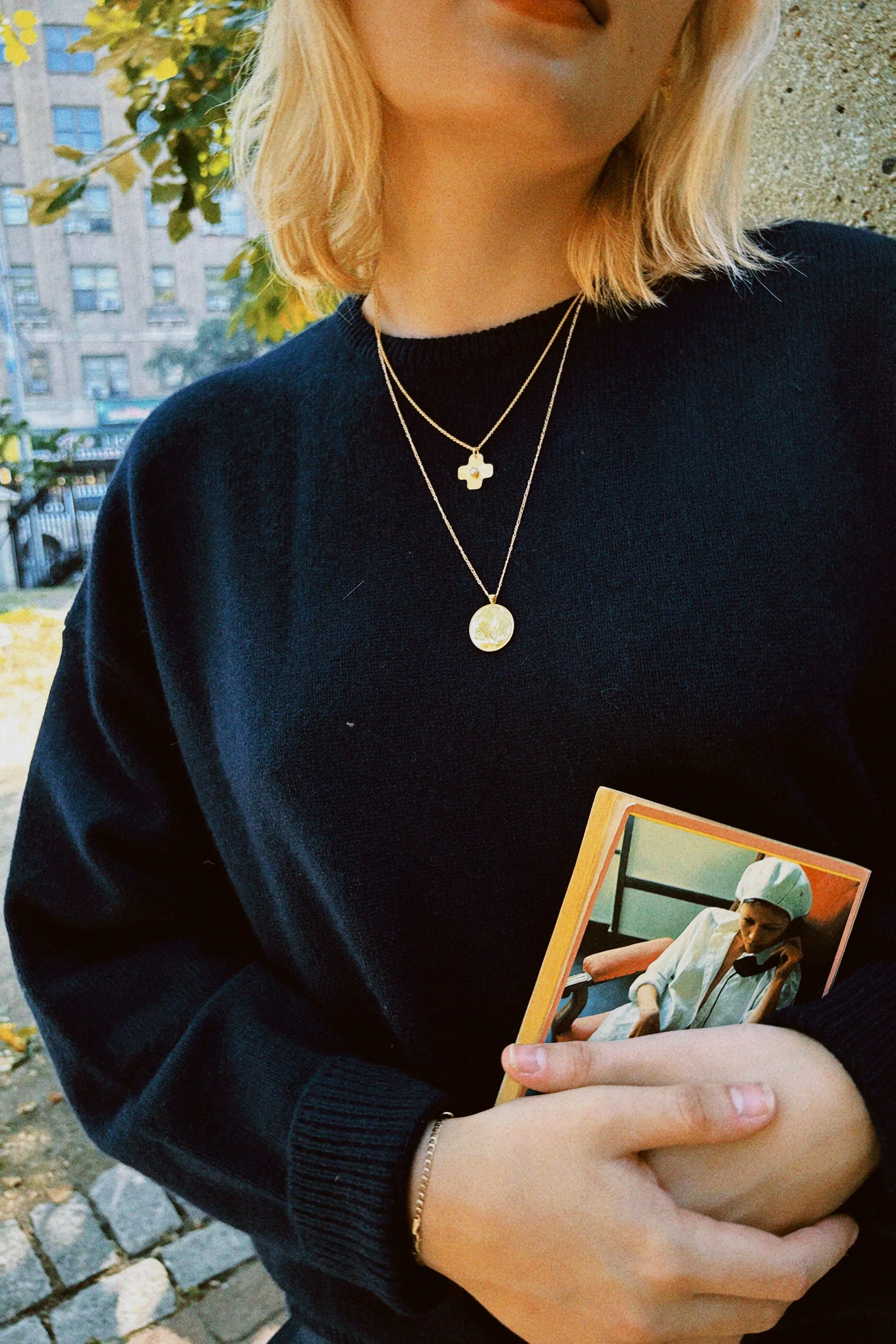 DEMYLEE ARTEMIS CASHMERE SWEATER