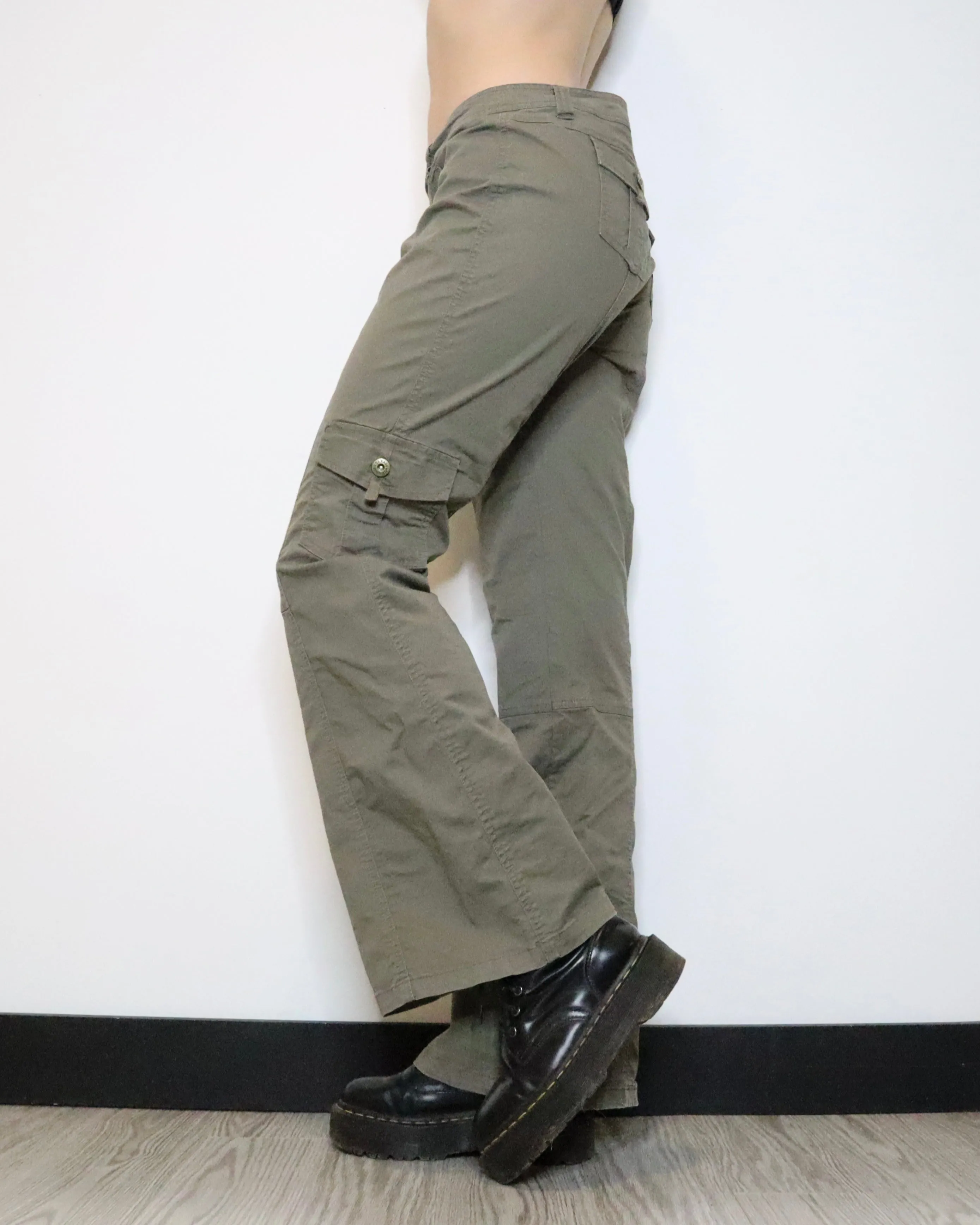 Khaki Green Cargo Pants (XL) 