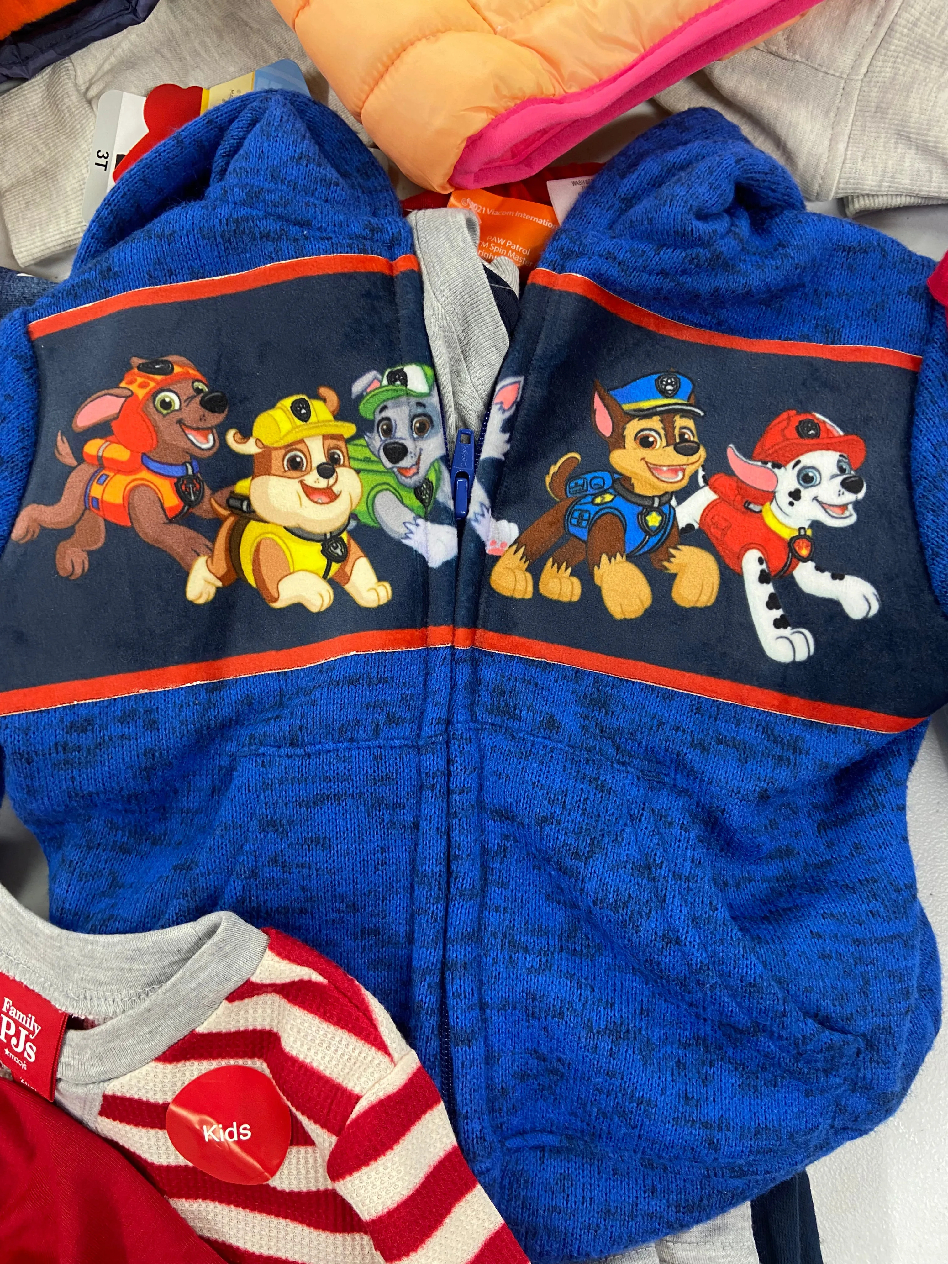 Kid's Clothing Assorted Wholesale Lot, NIKE, HURLEY, NICKELODEON, DISNEY, ROTHSCHILD, FAMILY PJS, FIRST IMPRESSIONS and more, 17 items, Shelf Pulls, MSRP $716