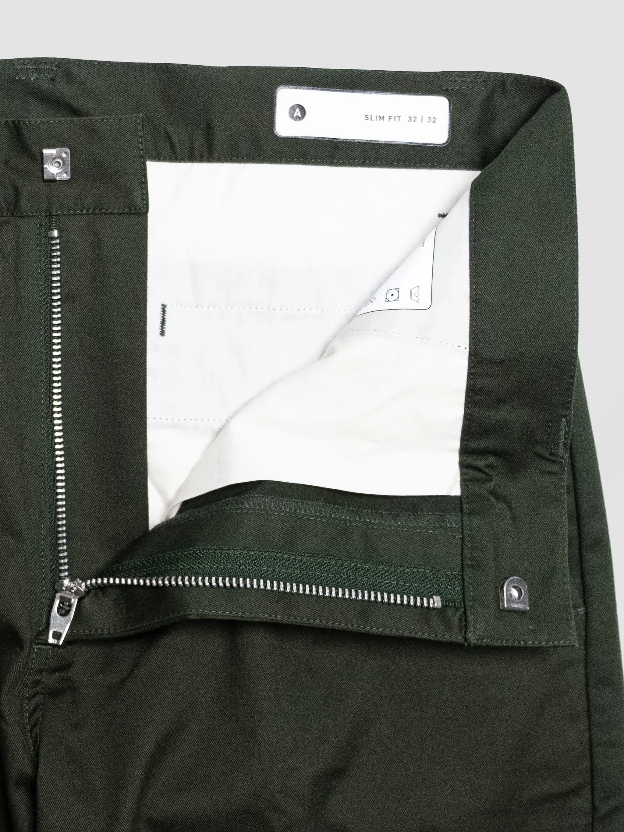Slim Fit Chino Pant Mountain View