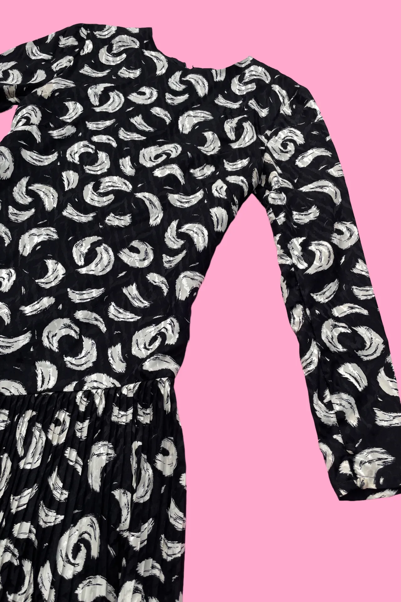 Vintage Feather Print Dress