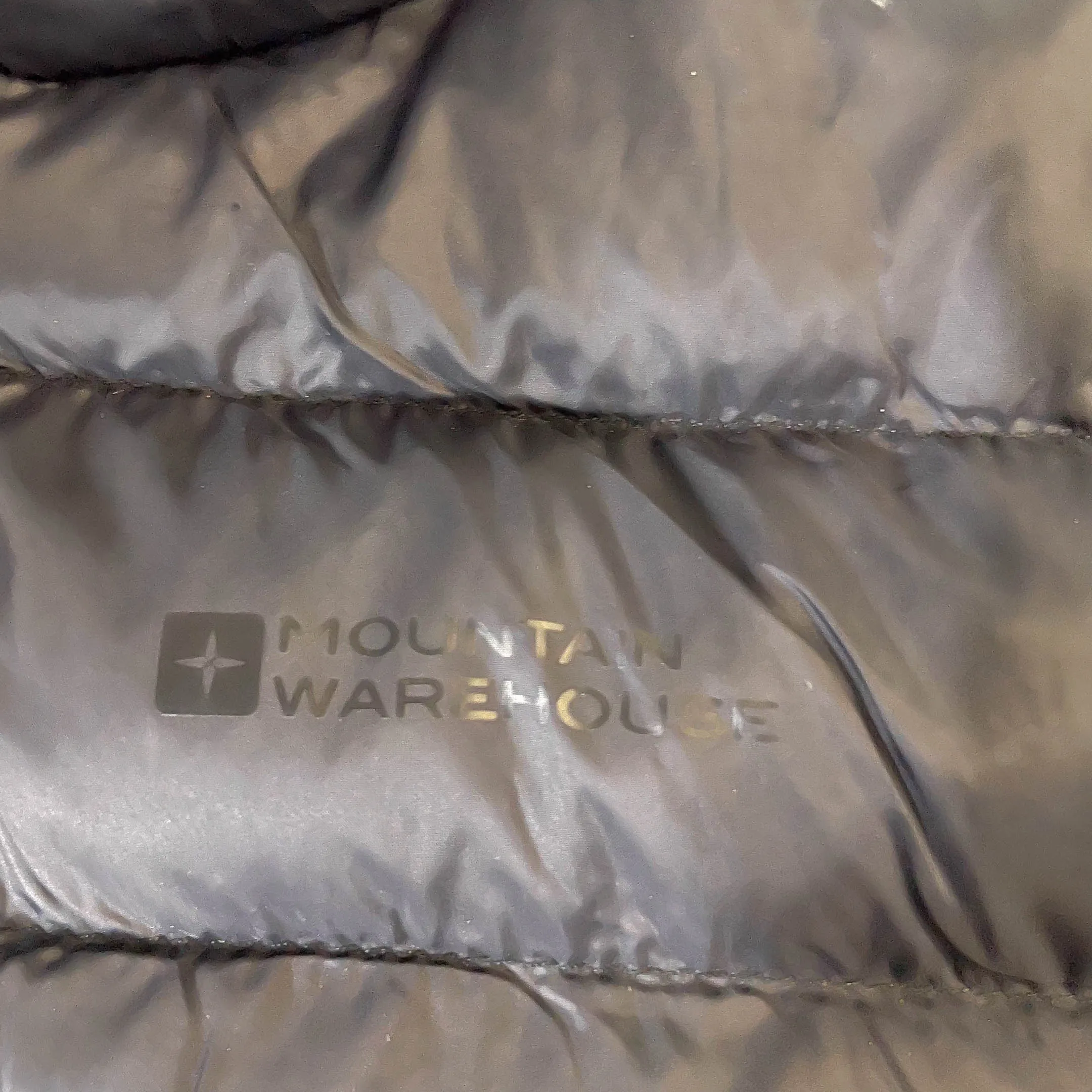 Vintage Mountain Warehouse Made in China Quilted black Puffer jacket for 5-6YRS